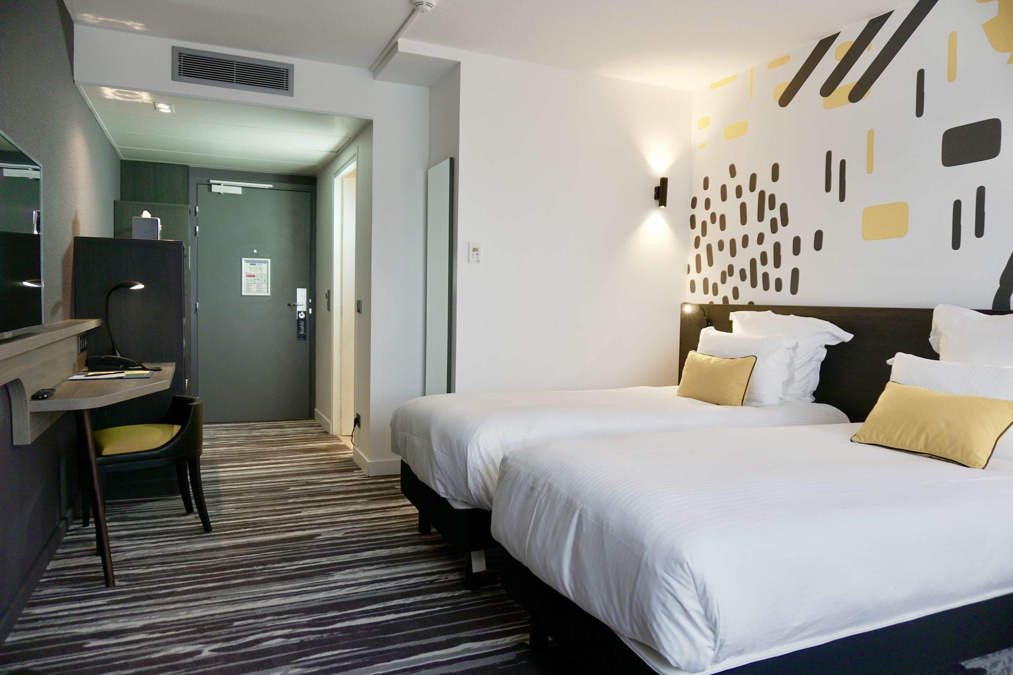 Golden Tulip Roissy Witz Hotel