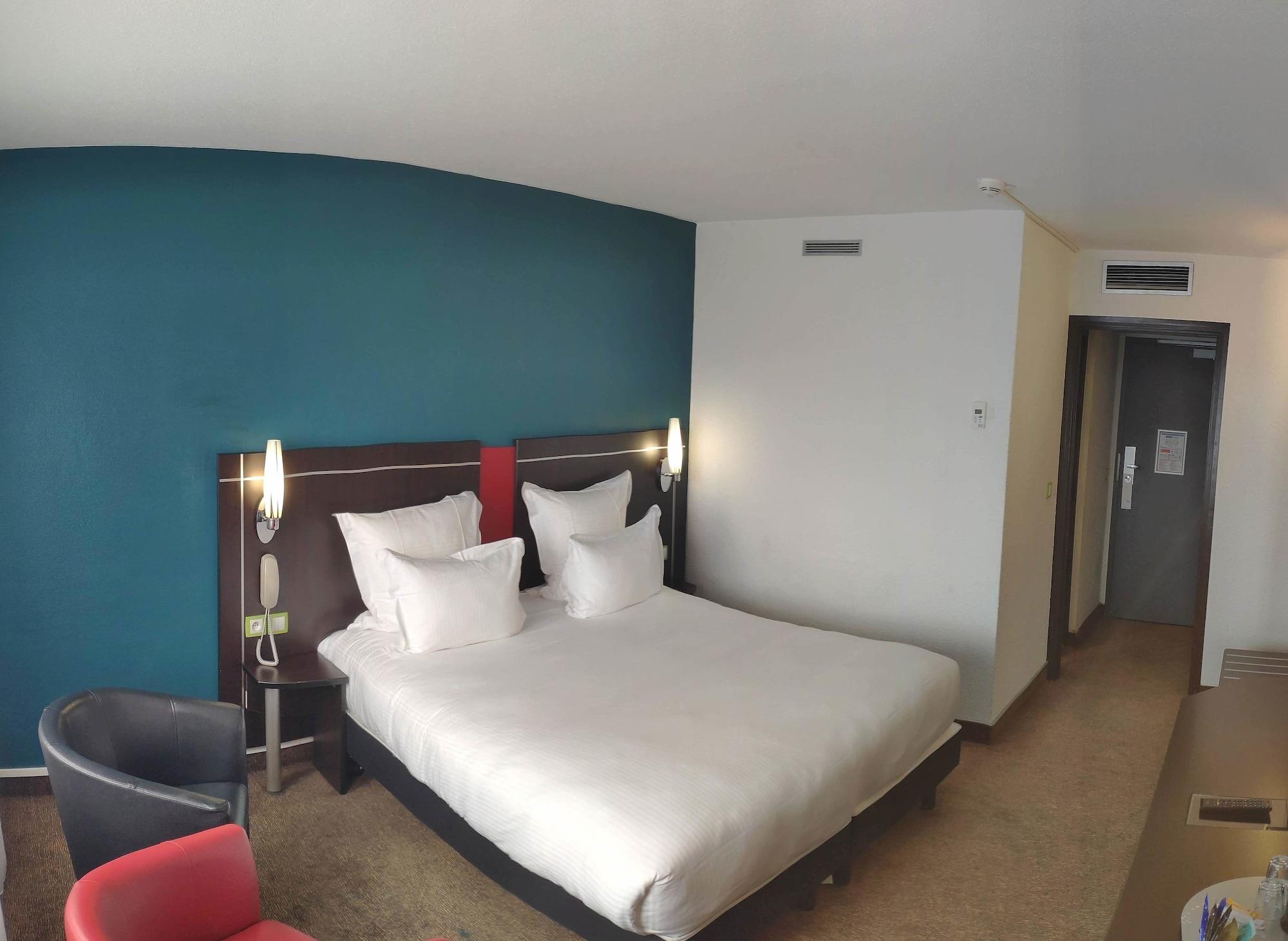 Golden Tulip Roissy Witz 4*